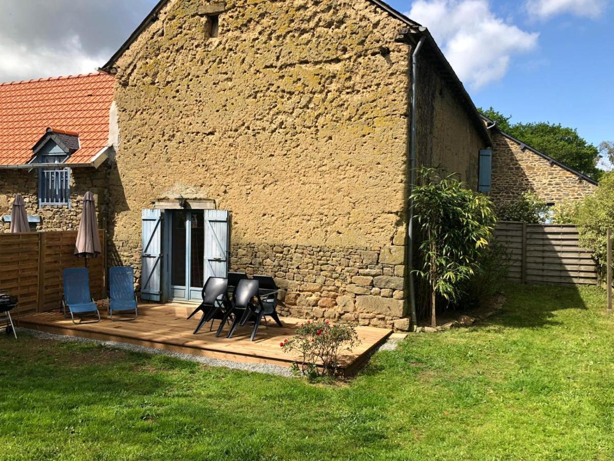 De La Touche Aux Pourvoirs * Combourg